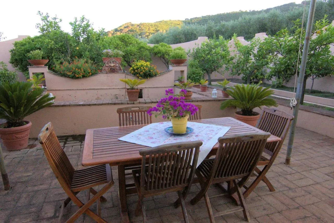 **  Residenza La Limonaia Aparthotel Portoferraio Italy