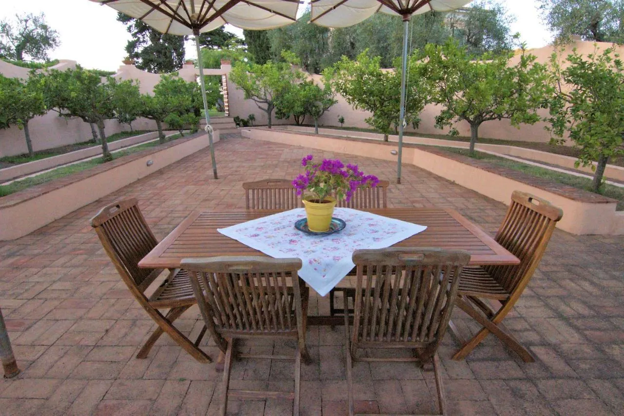 **  Residenza La Limonaia Aparthotel Portoferraio Italy